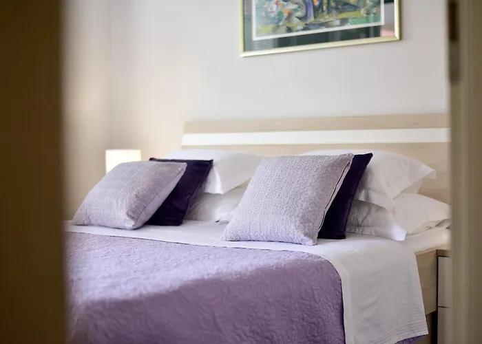 Inka And Comfy דירה זאדאר