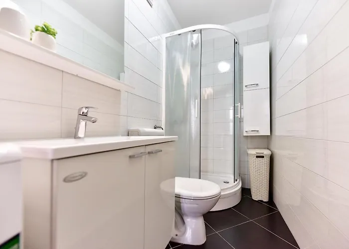 Inka And Comfy זאדאר